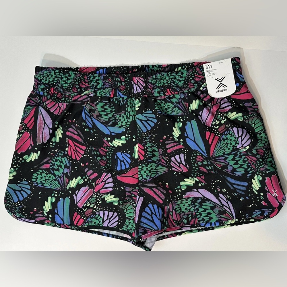 NWT Xersion Girls 2XL(20.5P) Running Short Multi-Butterfly Quick-Dri